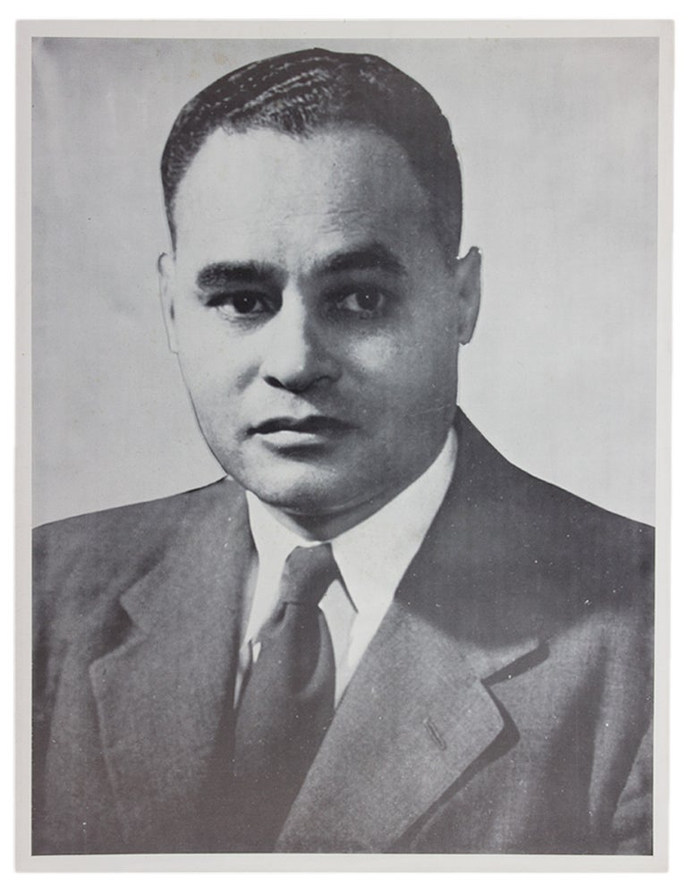[3730471] [Large Portrait Print of Nobel Prize-Winner Ralph Bunche issued by Associated Publishers]. Associated Publishers.